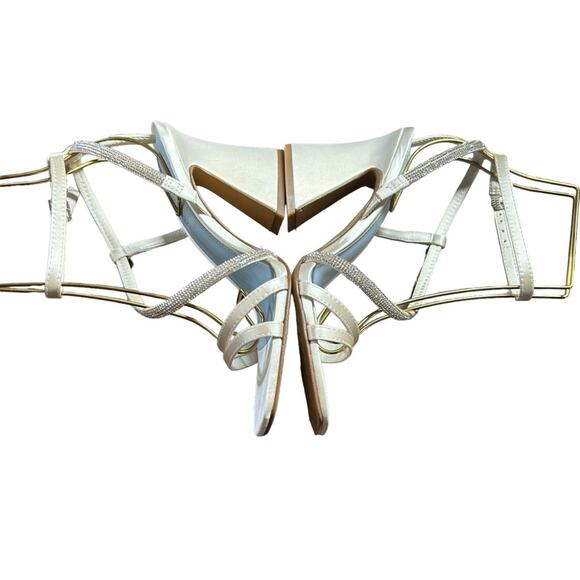 Vince Camuto Kressila Rhinestone Detail Strappy Asymmetrical Flared Heel NEW 7.5 - Picture 8 of 11